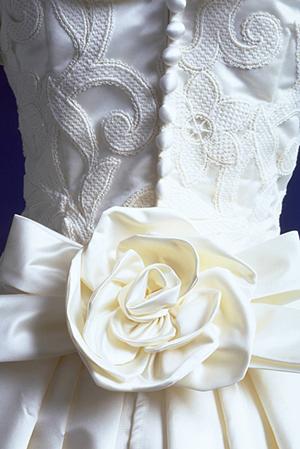 大阪で結婚指輪を買うならどこ？
